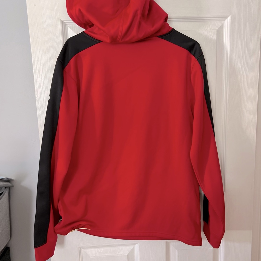 Men’s Atlanta Falcons Hoodie - Picture 5 of 5